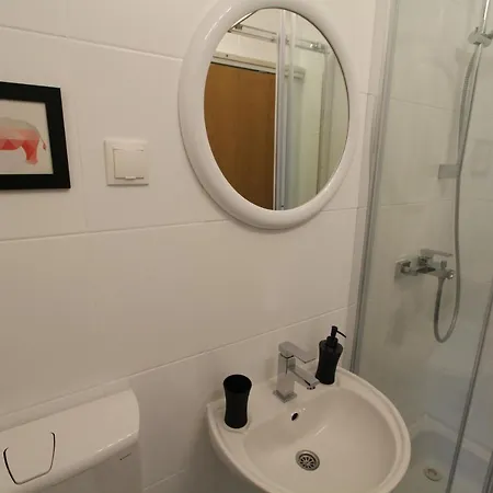 Palace De Lupis-guest House هفار