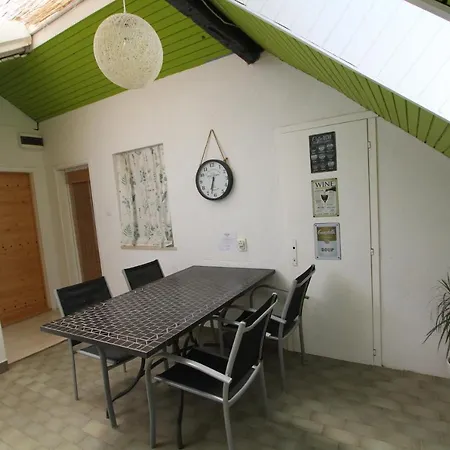 Palace De Lupis-guest House هفار