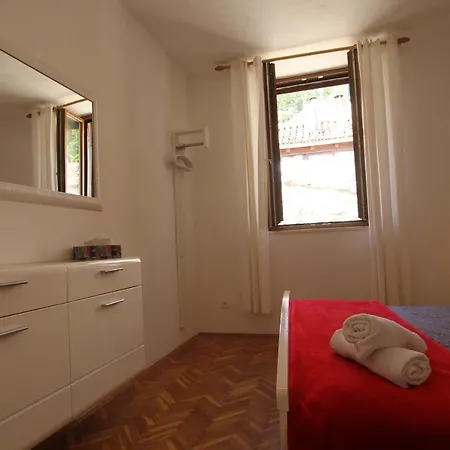 بيت ضيافة Palace De Lupis-guest House *